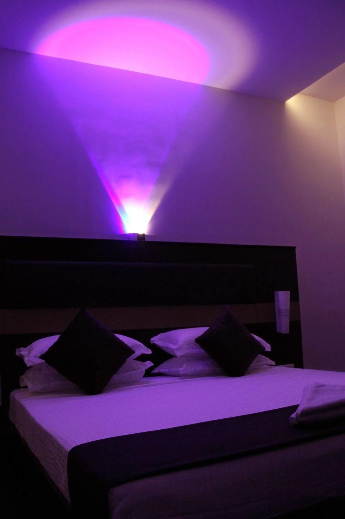 Hotel The Home Тирупур Екстериор снимка